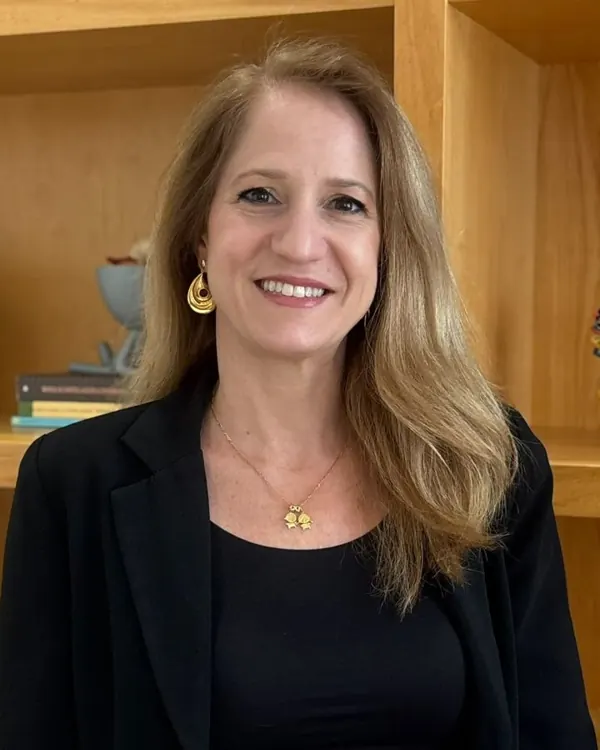 Mirela Pollini Caputo, fonoaudióloga